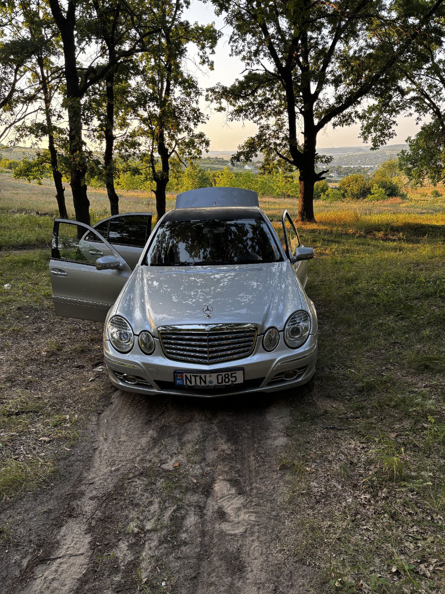 Mercedes E-Class 2006