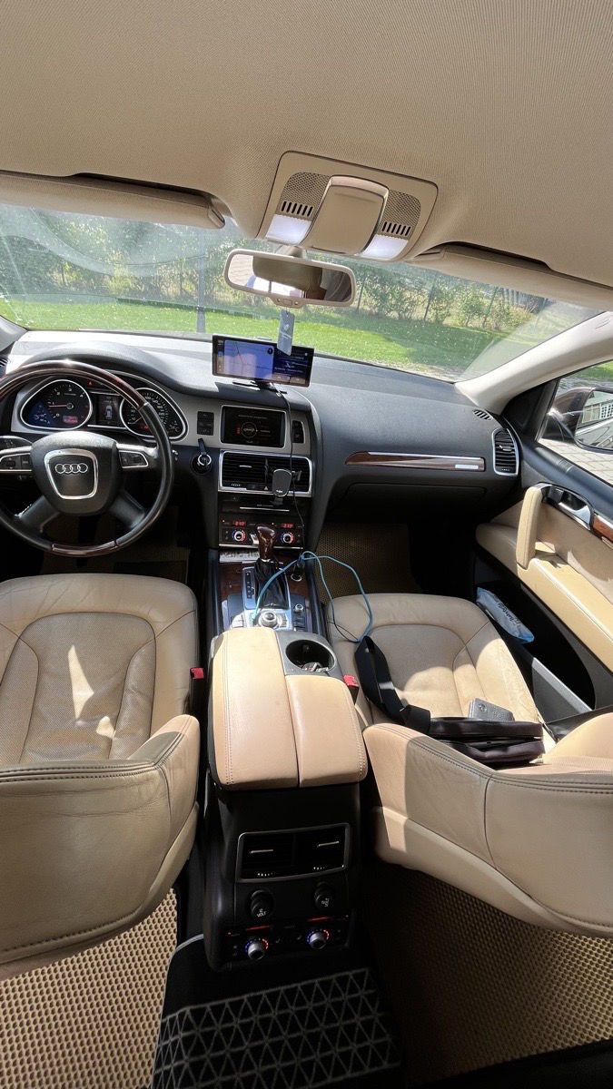 Audi Q7 2010