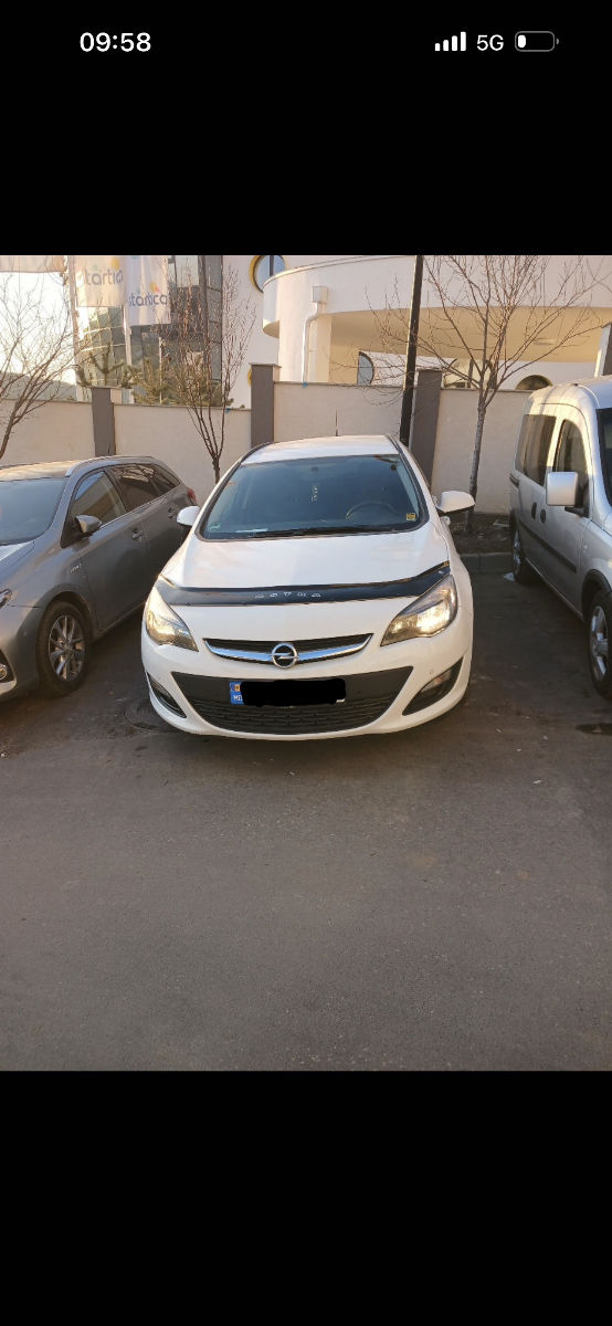 Opel Astra 2013