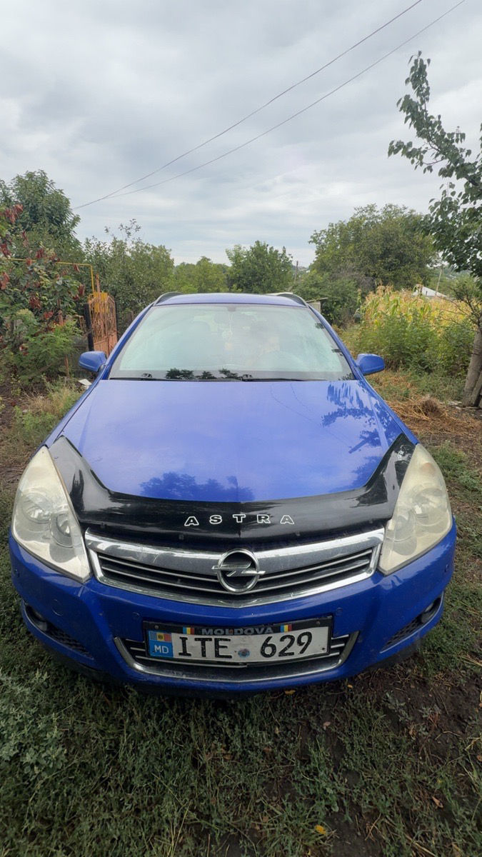 Opel Astra 2009