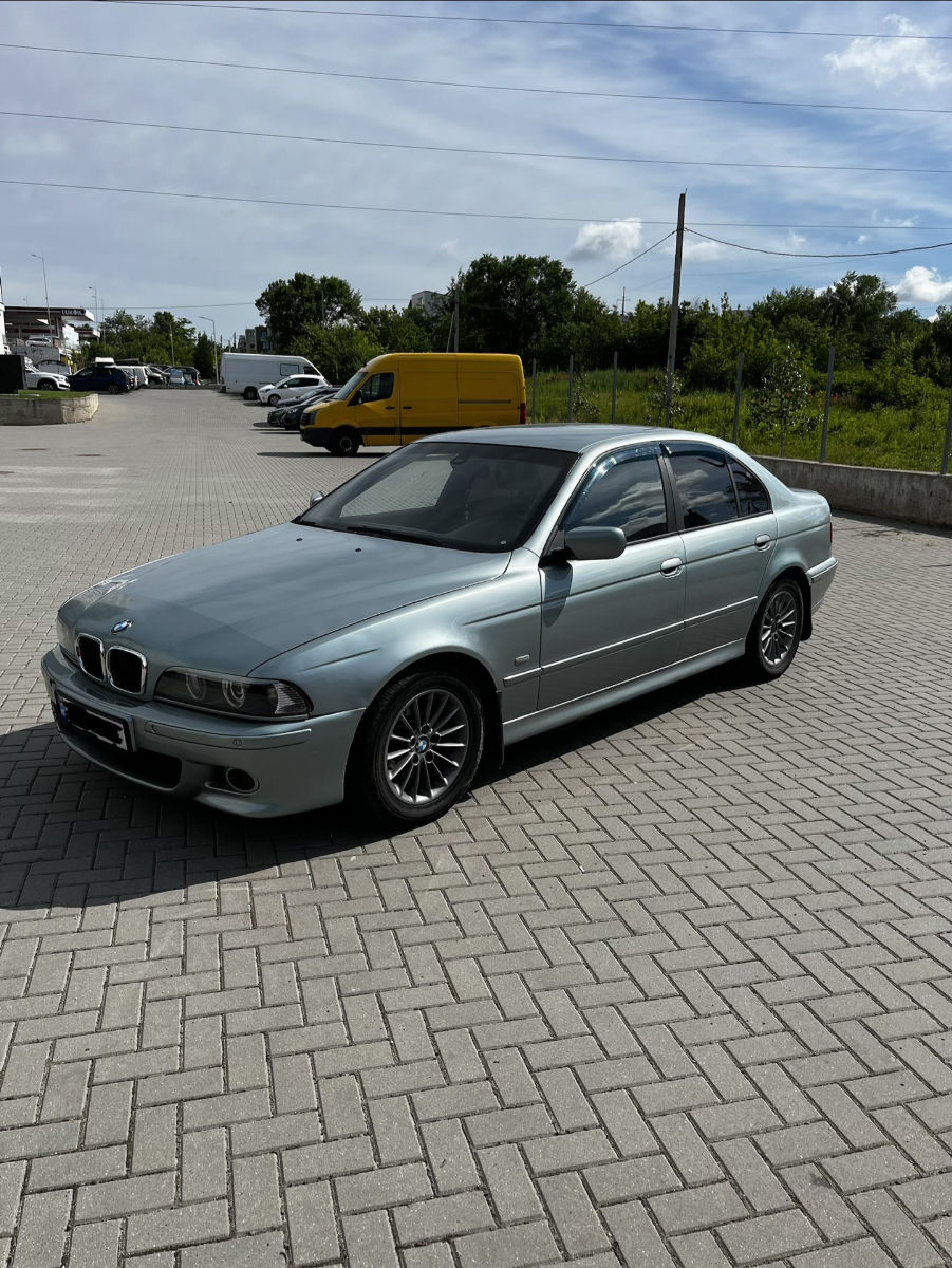 BMW 5 Series 2002