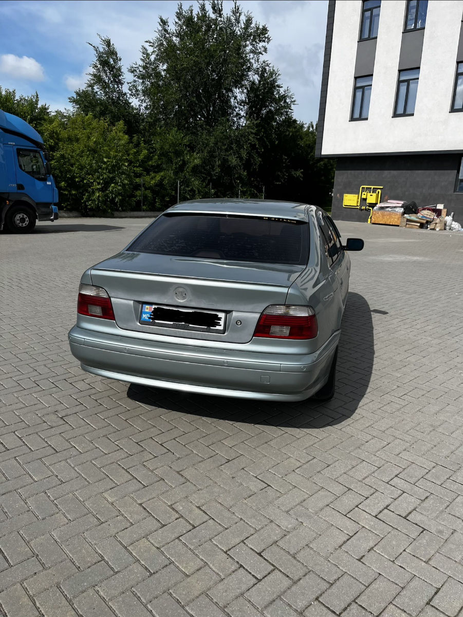 BMW 5 Series 2002