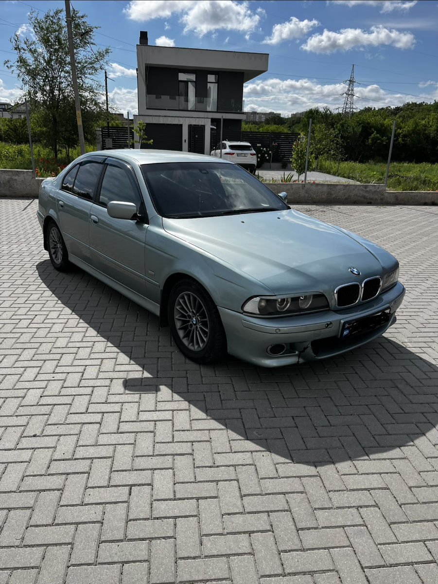BMW 5 Series 2002