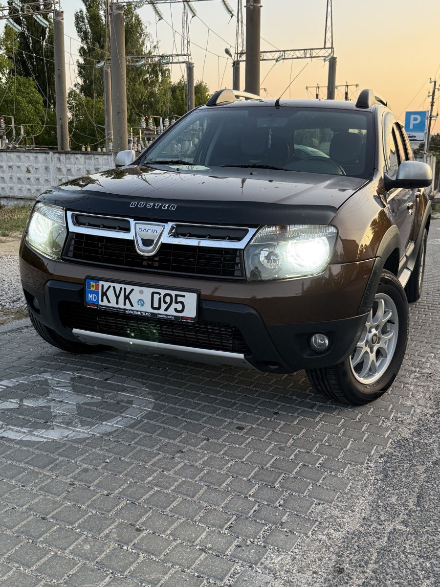 Dacia Duster 2011