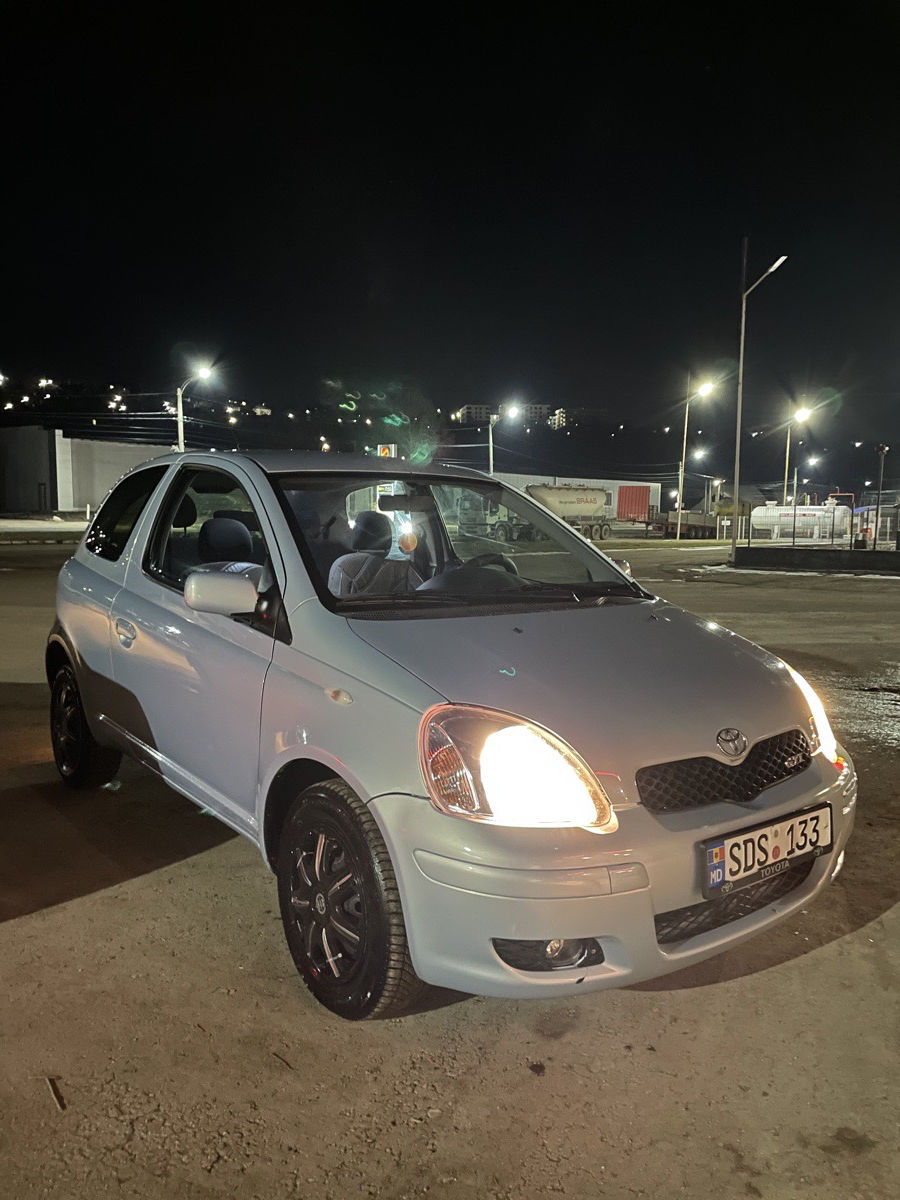 Toyota Yaris 2004