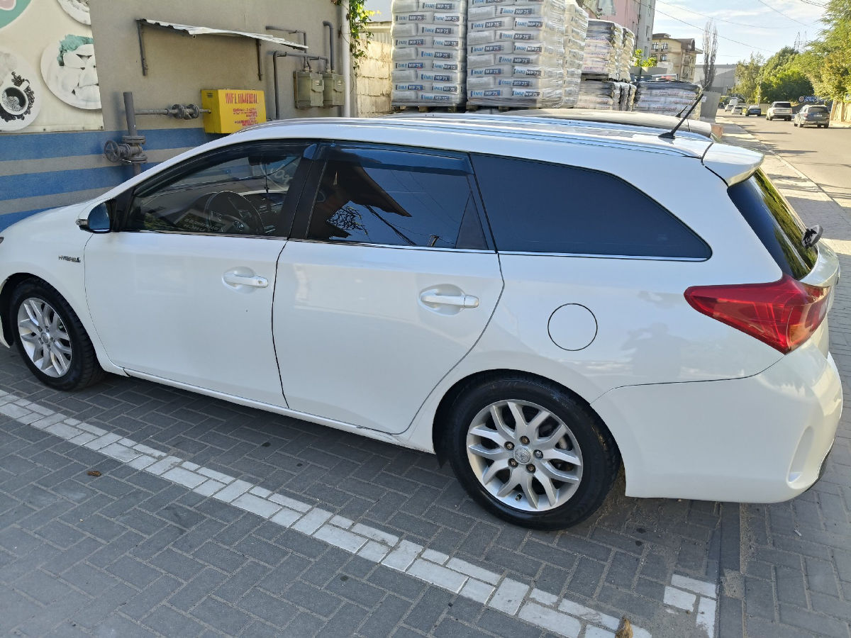 Toyota Auris 2014