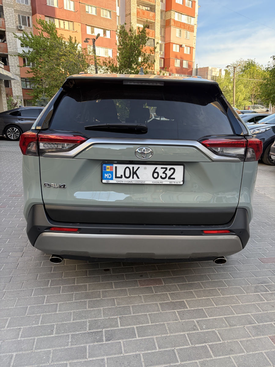 Toyota RAV4 2023