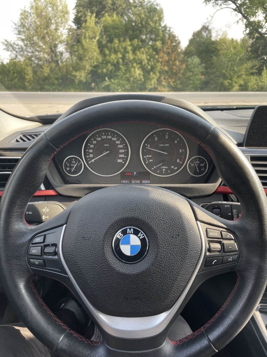 BMW 3 Series 2019