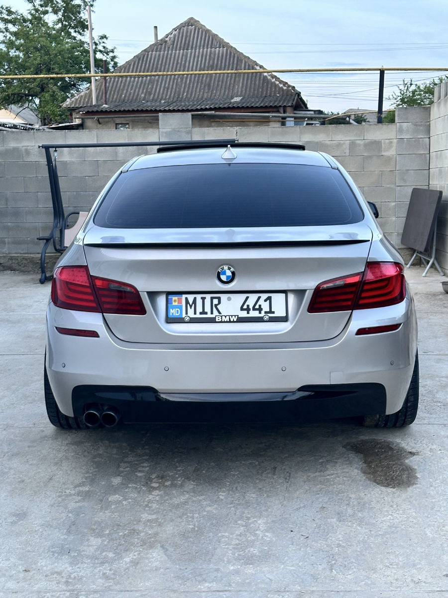 BMW 5 Series 2010