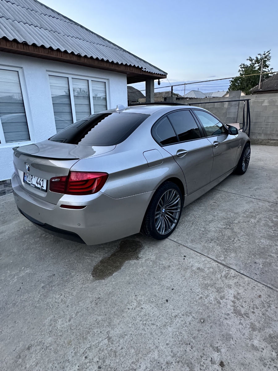 BMW 5 Series 2010