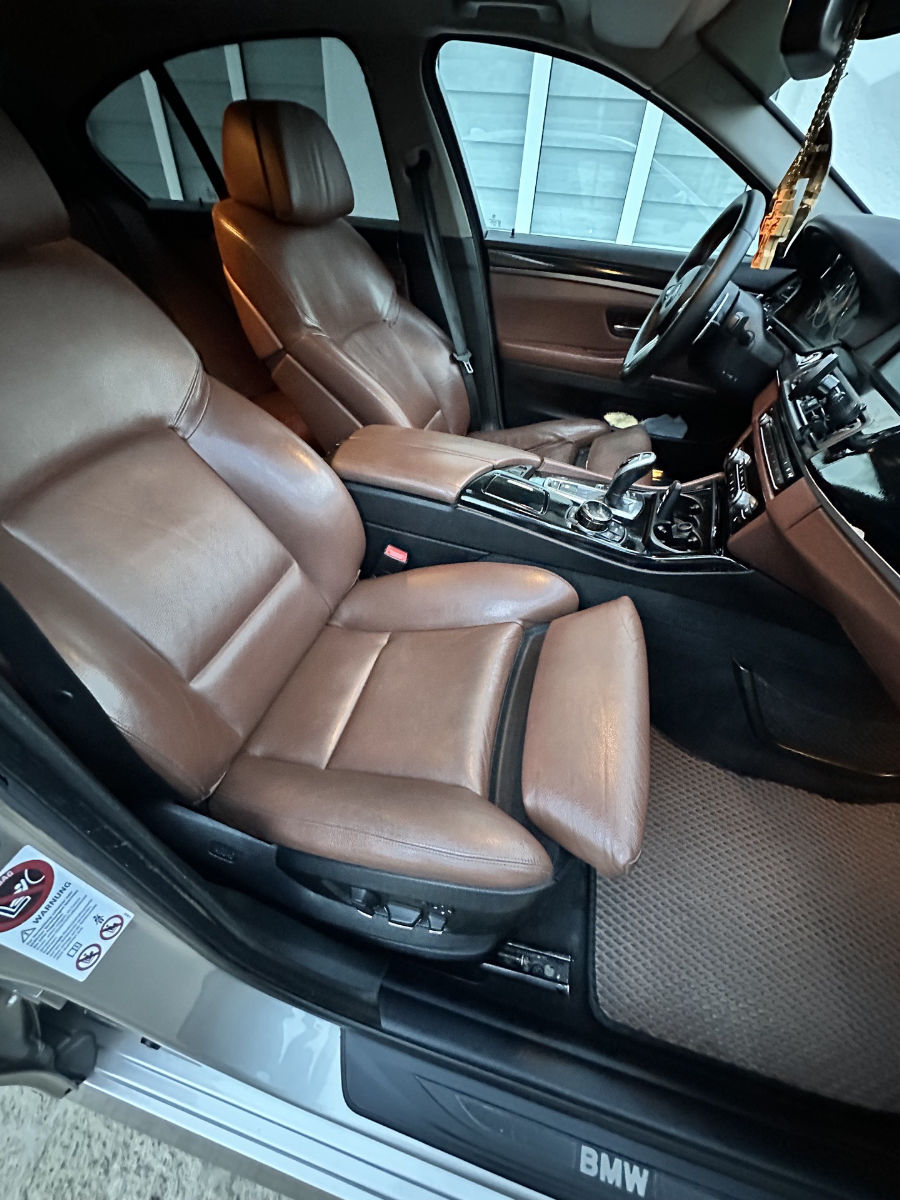 BMW 5 Series 2010