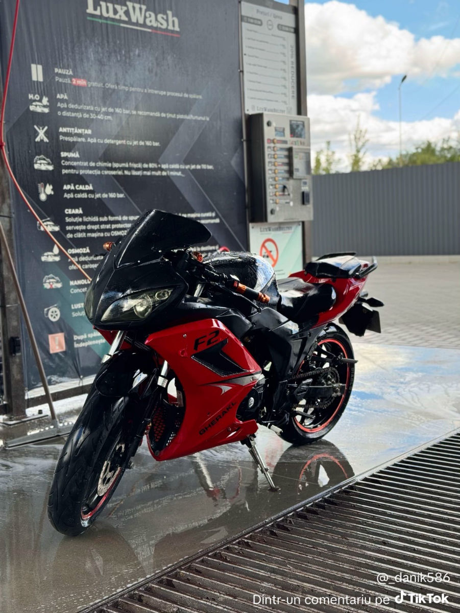 Viper V250 2018