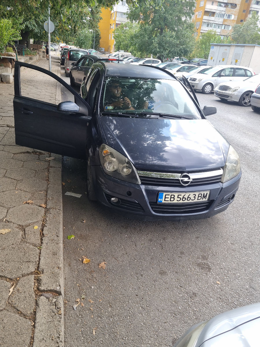 Opel Admiral 5663