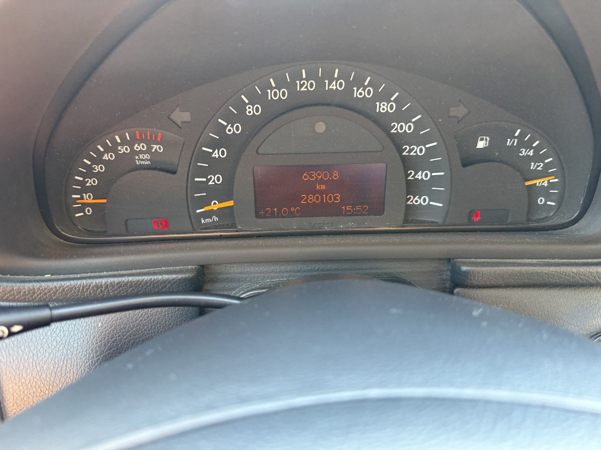 Mercedes C-Class 2004