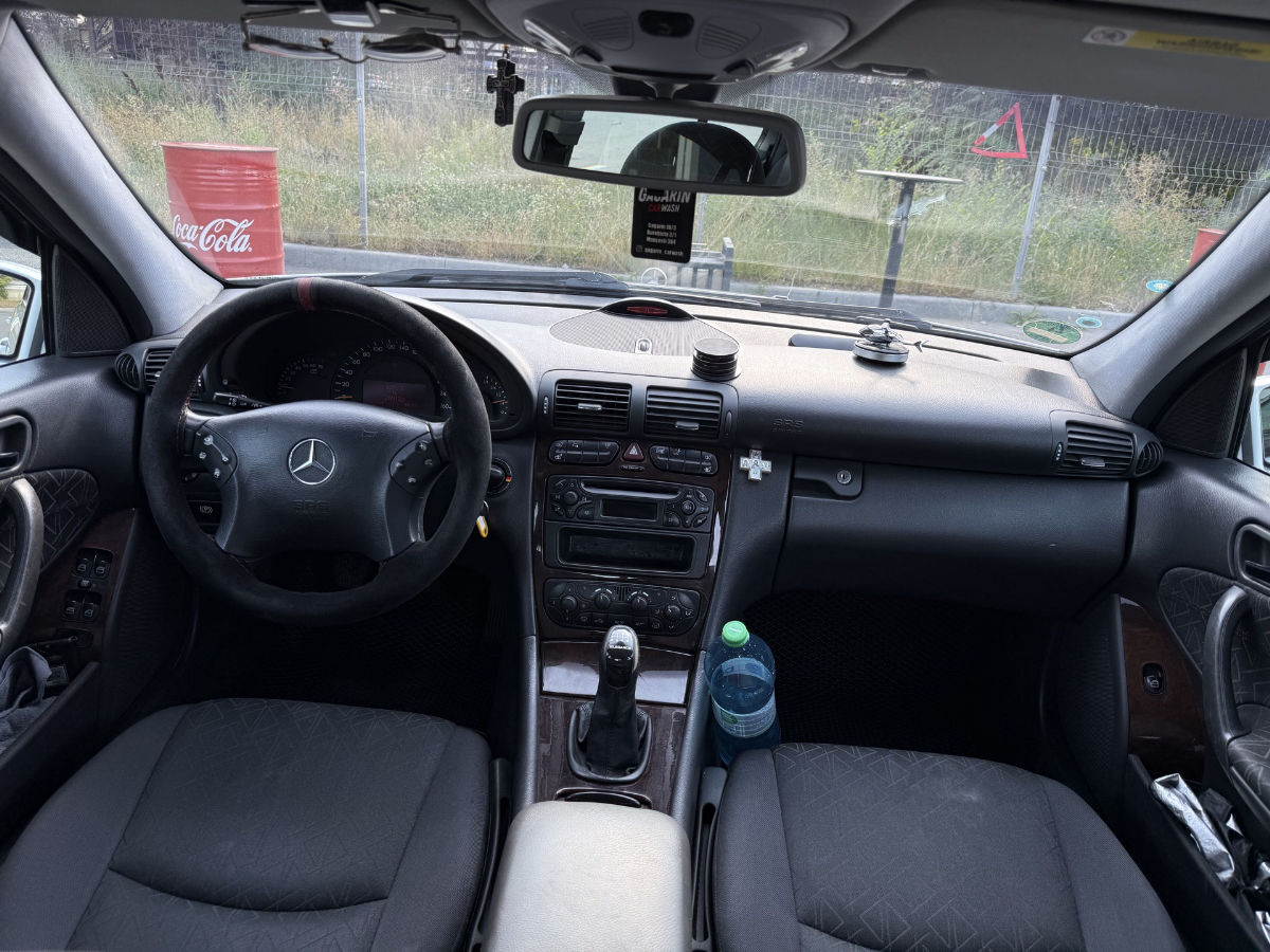 Mercedes C-Class 2004