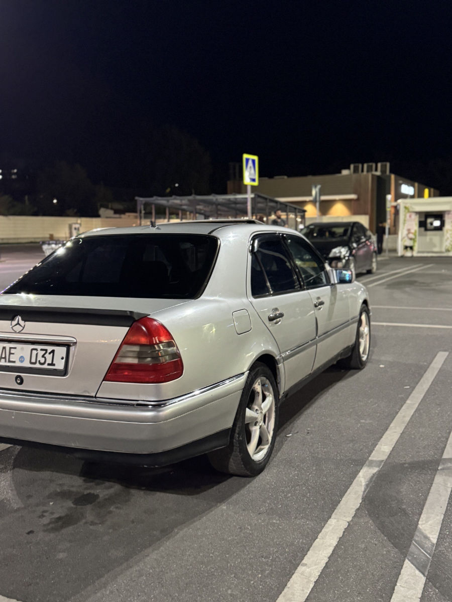 Mercedes C-Class 1993