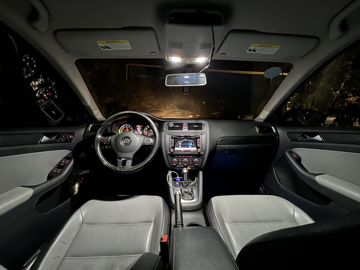 Volkswagen Jetta 2013