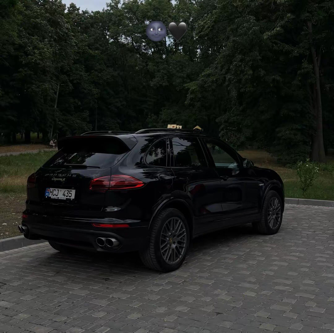 Porsche Cayenne 67707702