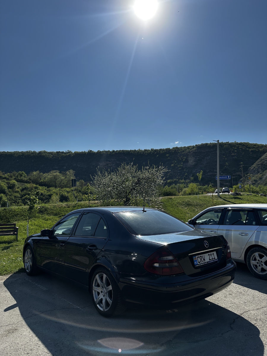 Mercedes E-Class 2004