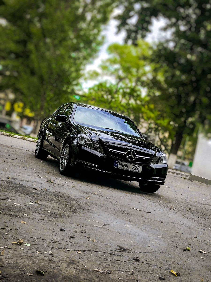 Mercedes E-Class 2011