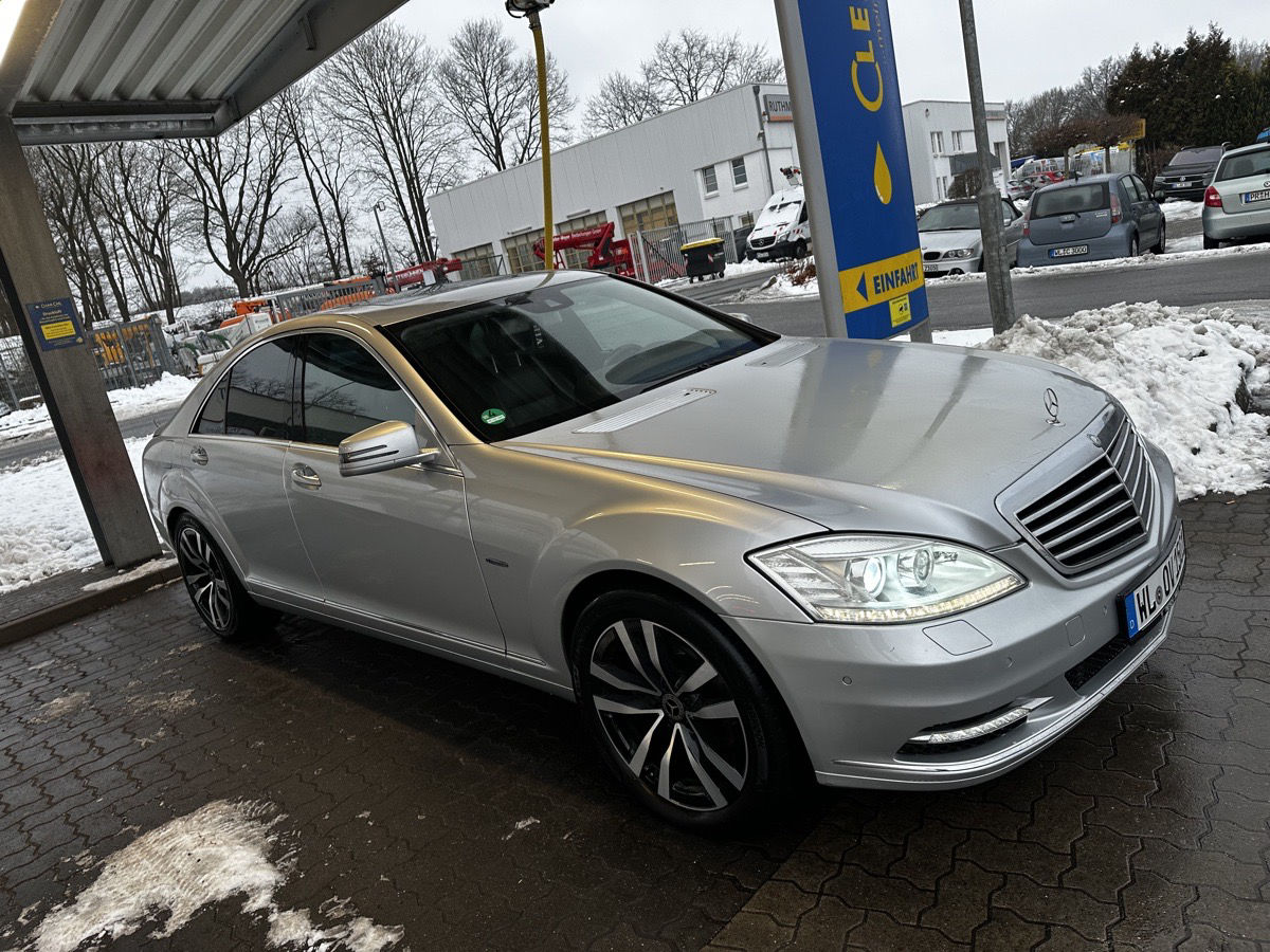 Mercedes S-Class 2010