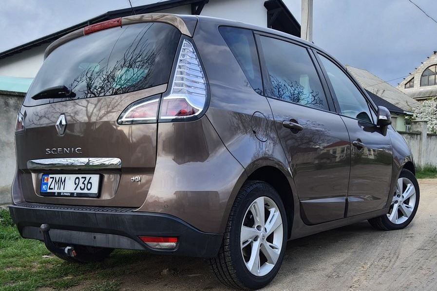 Renault scenic III 2012