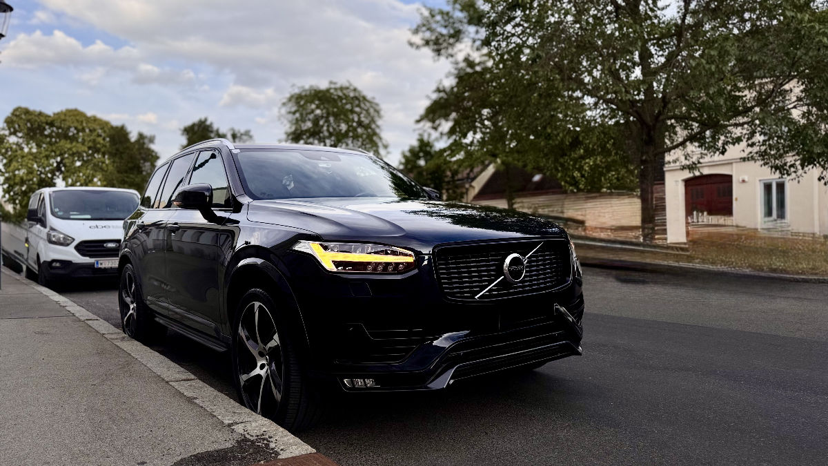 Volvo XC90