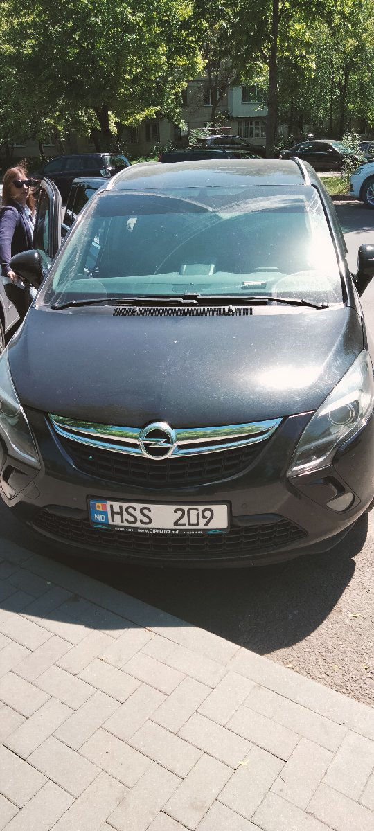 Opel Zafira 2013