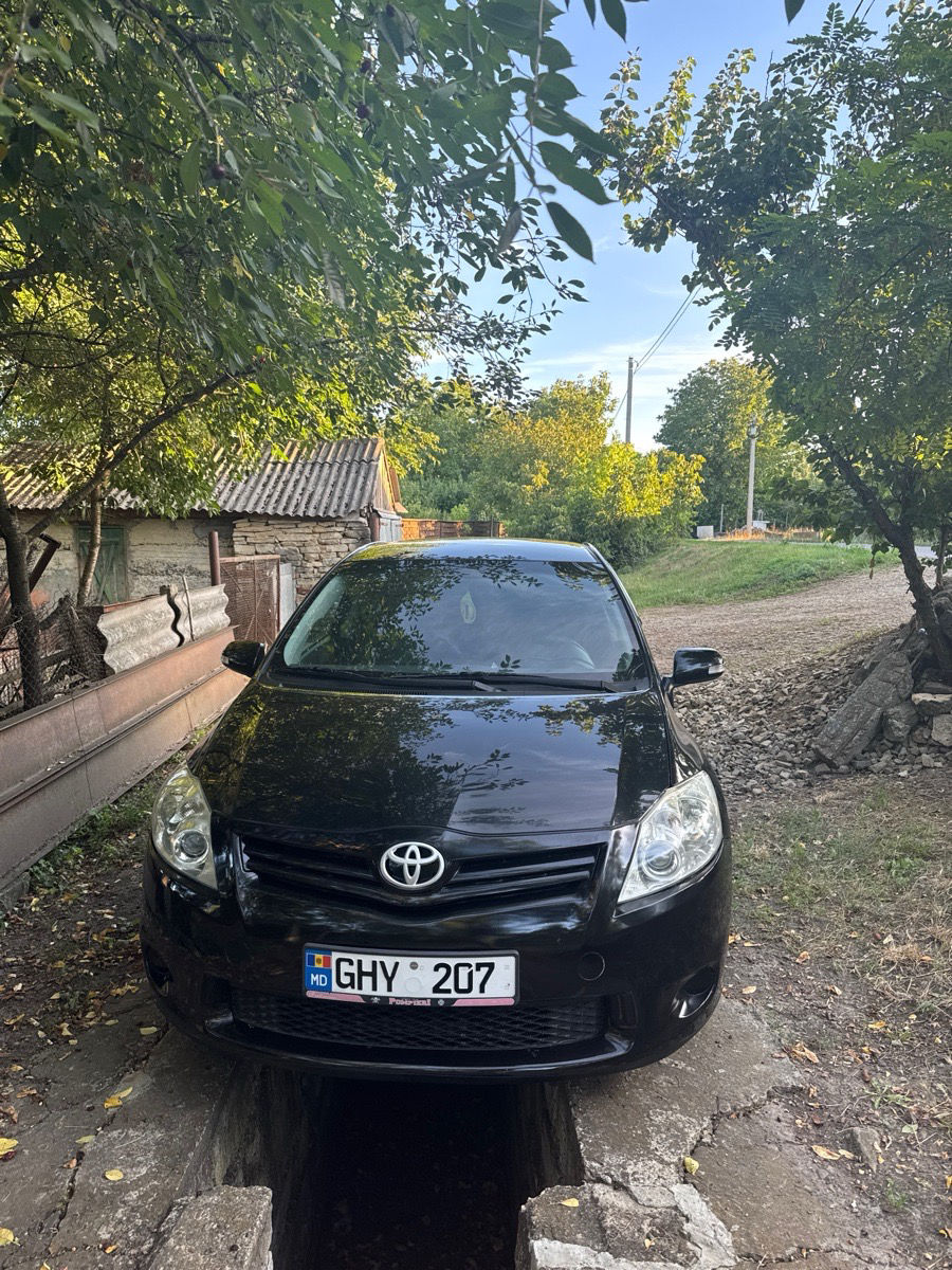 Toyota Auris 2012