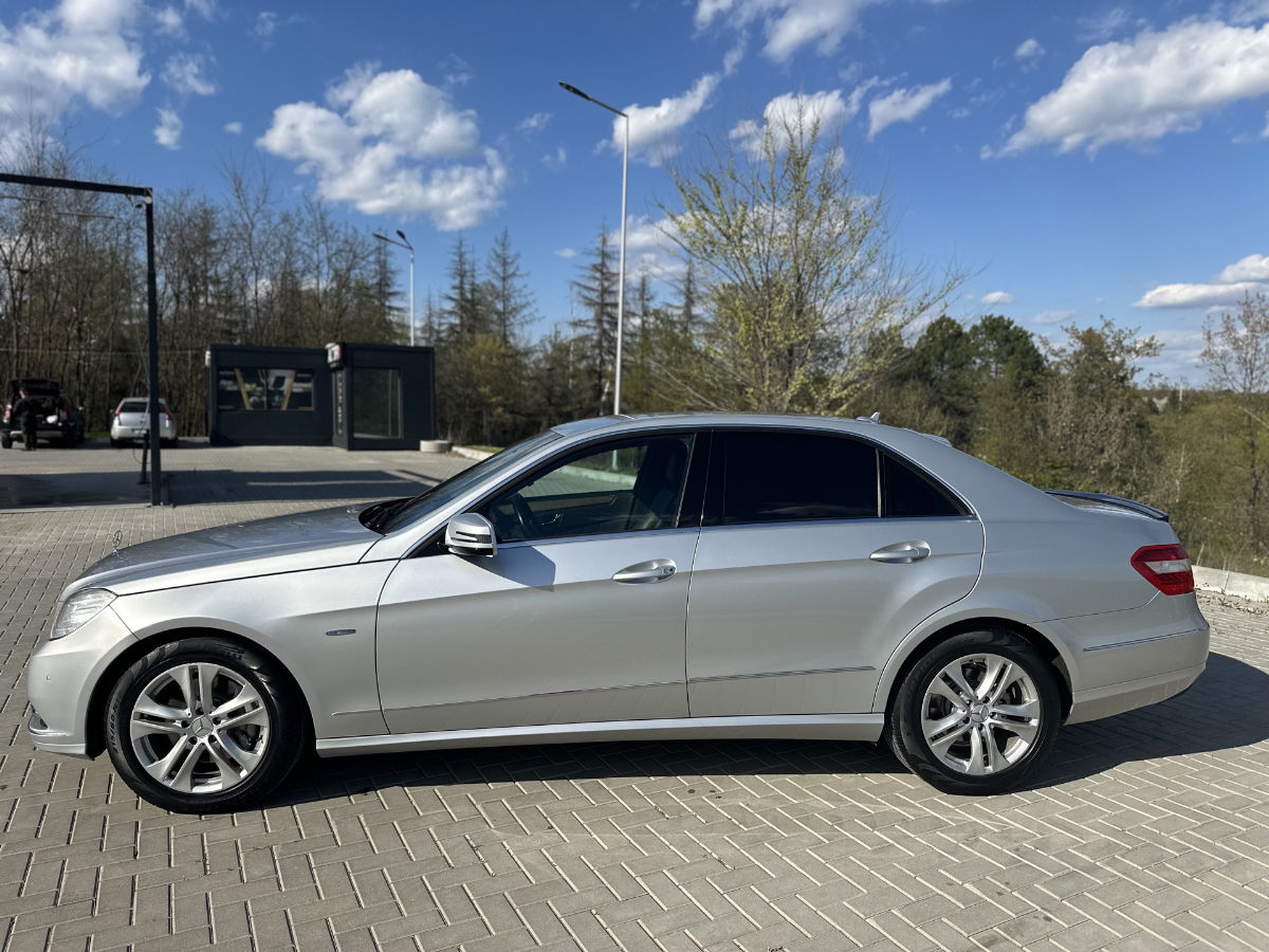 Mercedes E-Class 2009
