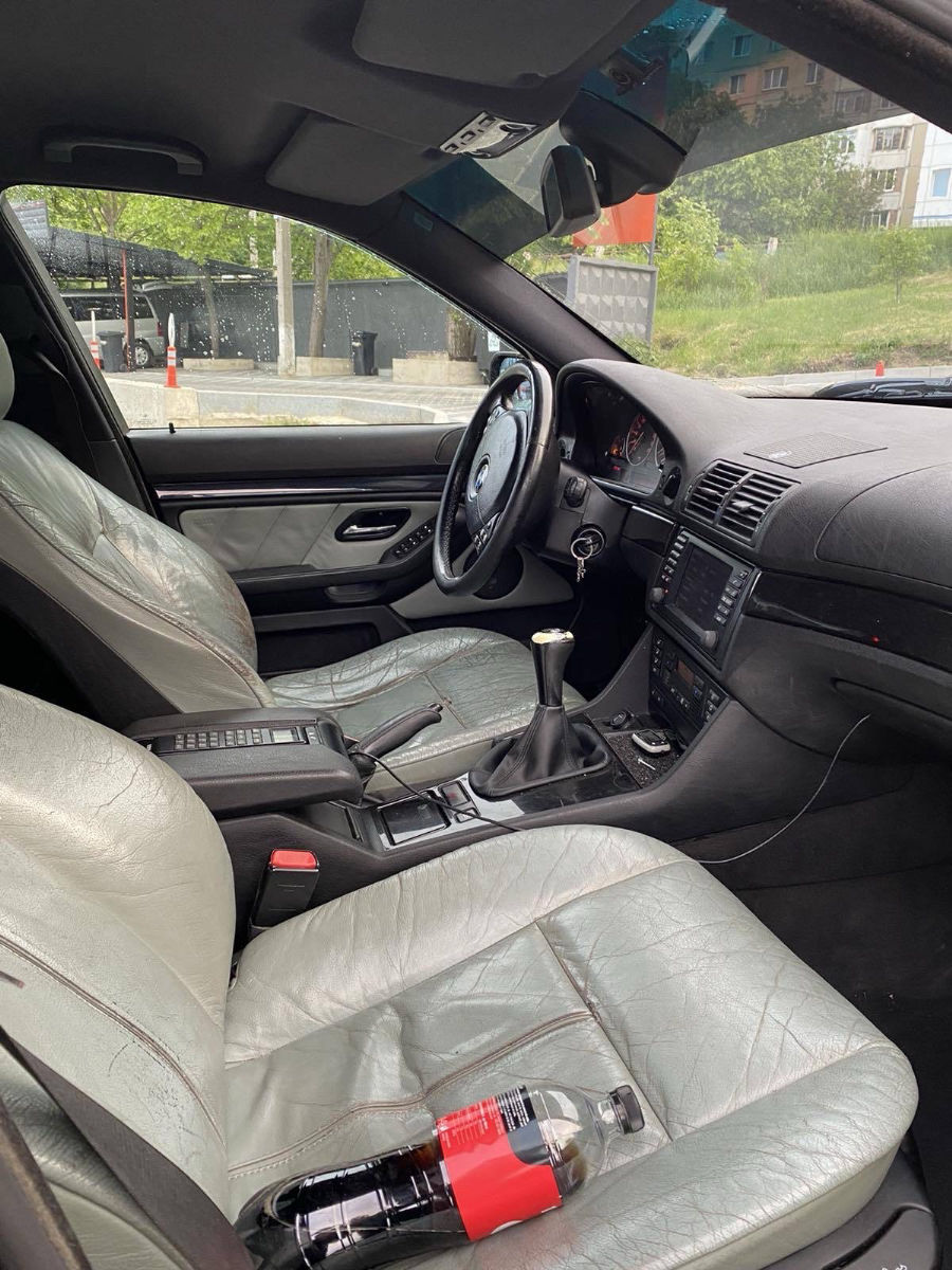 BMW 5 Series 2000