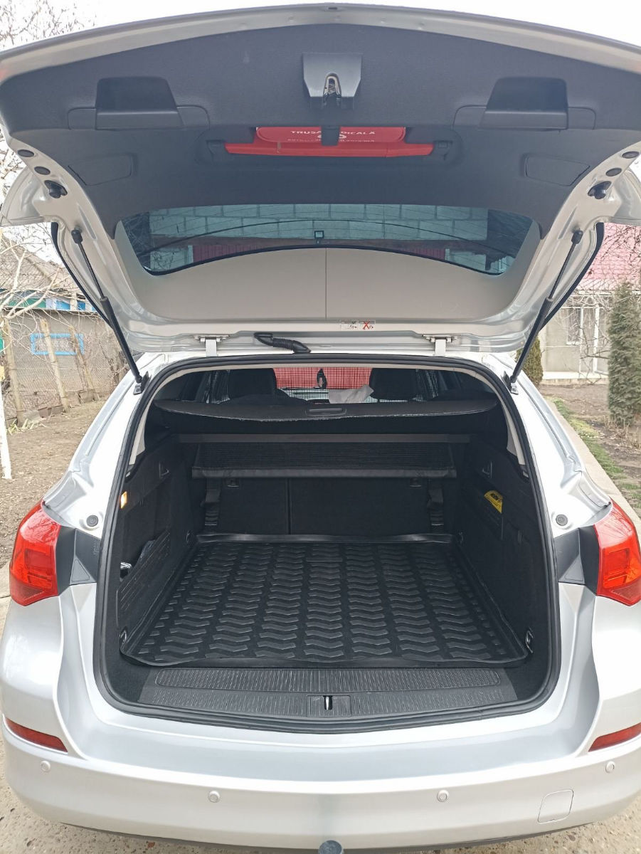 Opel Astra 2011