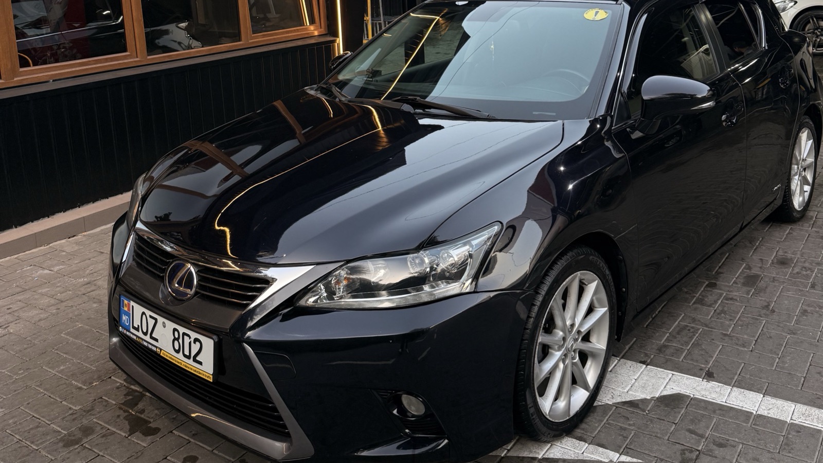 Lexus CT200h 2012