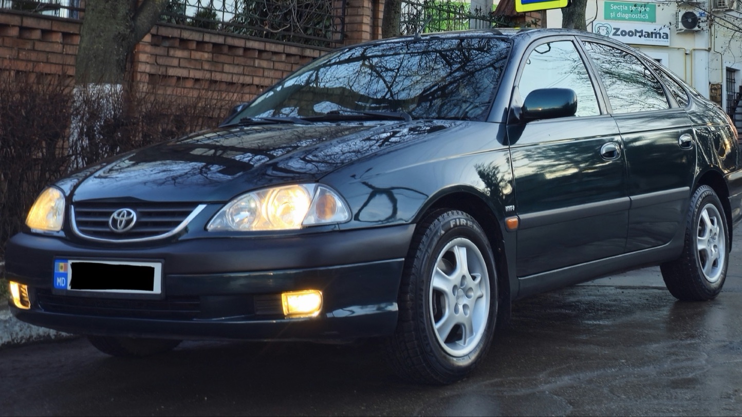 Toyota Avensis 2003