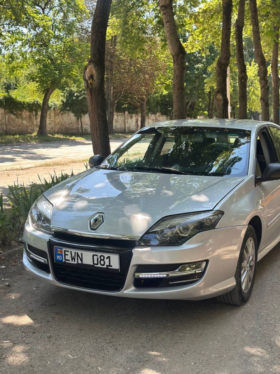 Renault Laguna 2014