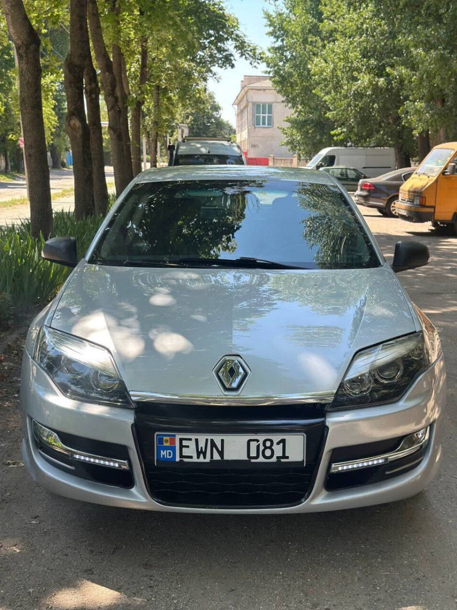 Renault Laguna 2014