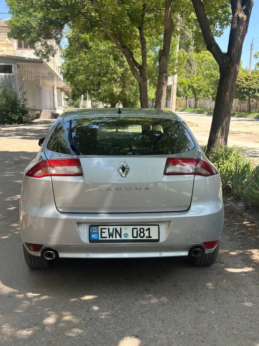 Renault Laguna 2014