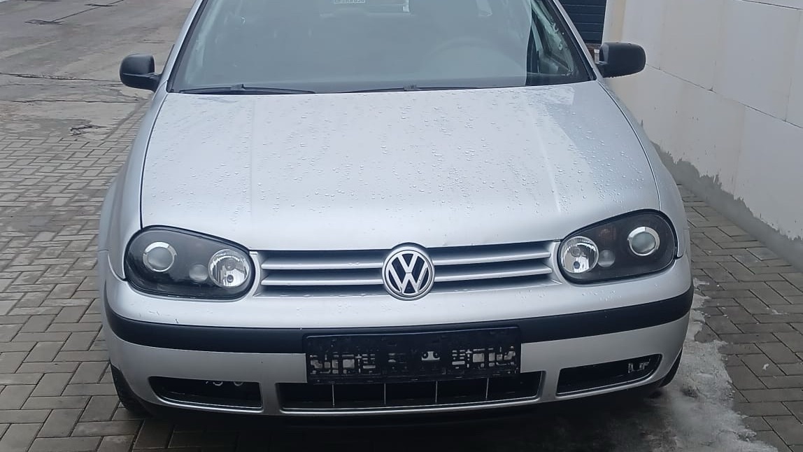 Volkswagen Golf 2001