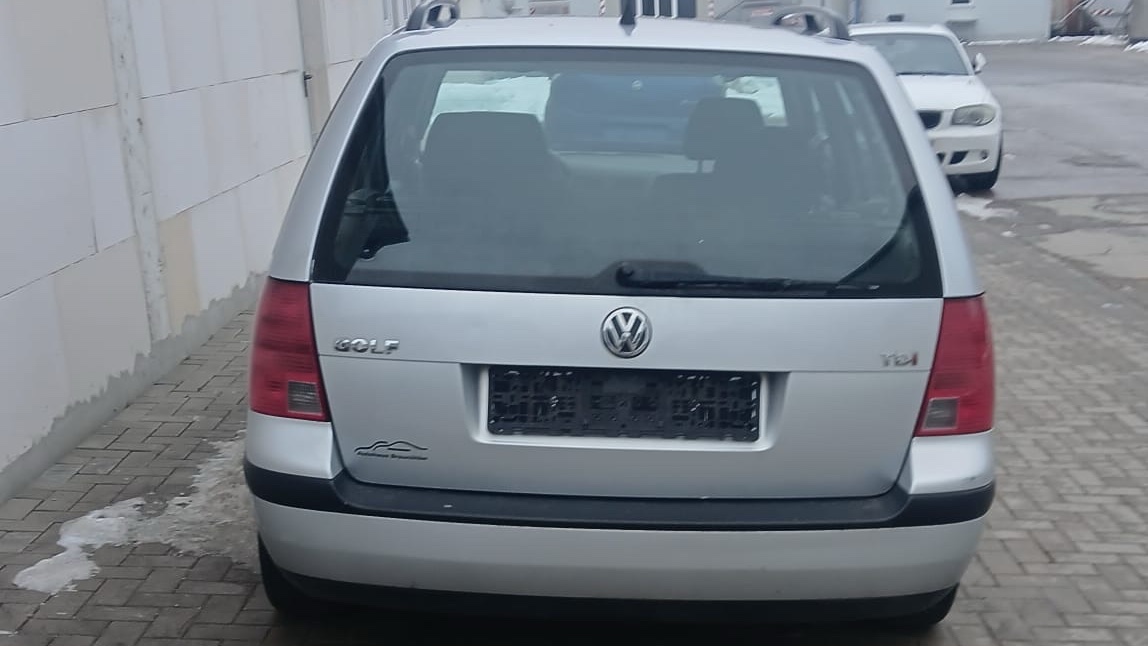 Volkswagen Golf 2001
