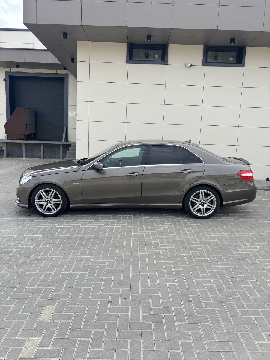 Mercedes W212 2012