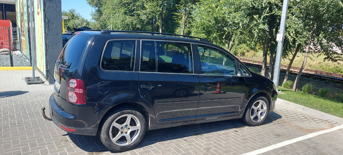 Volkswagen Touran 2009