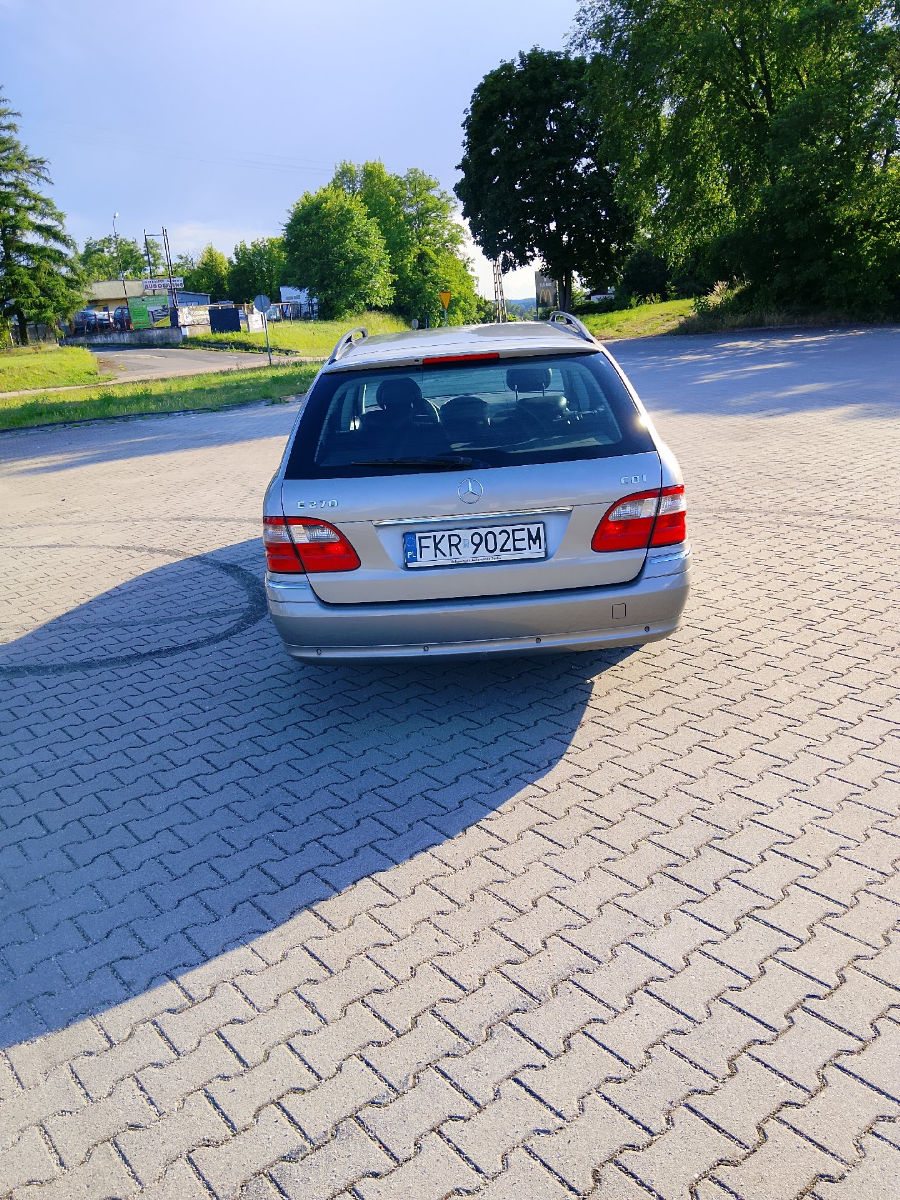 Mercedes E-Class 2004