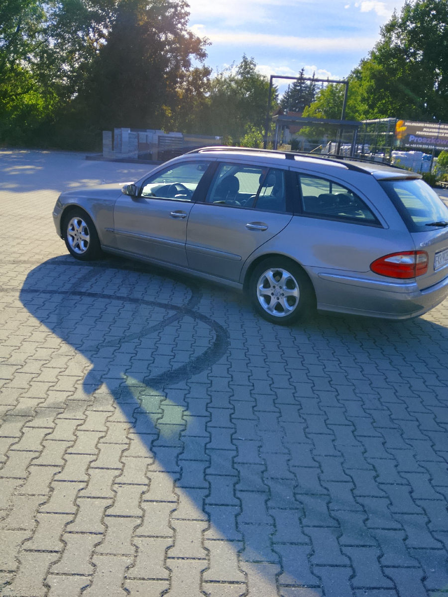 Mercedes E-Class 2004