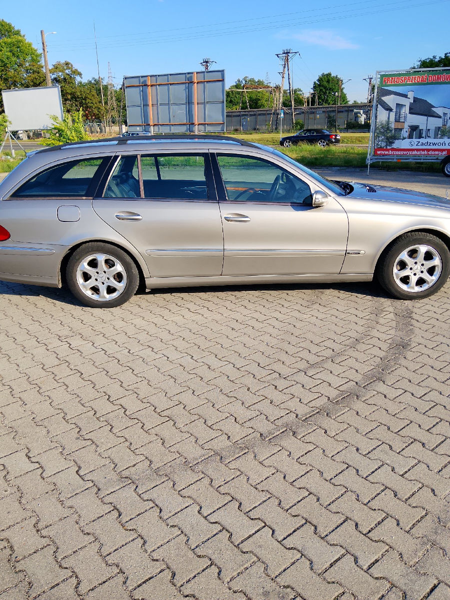 Mercedes E-Class 2004