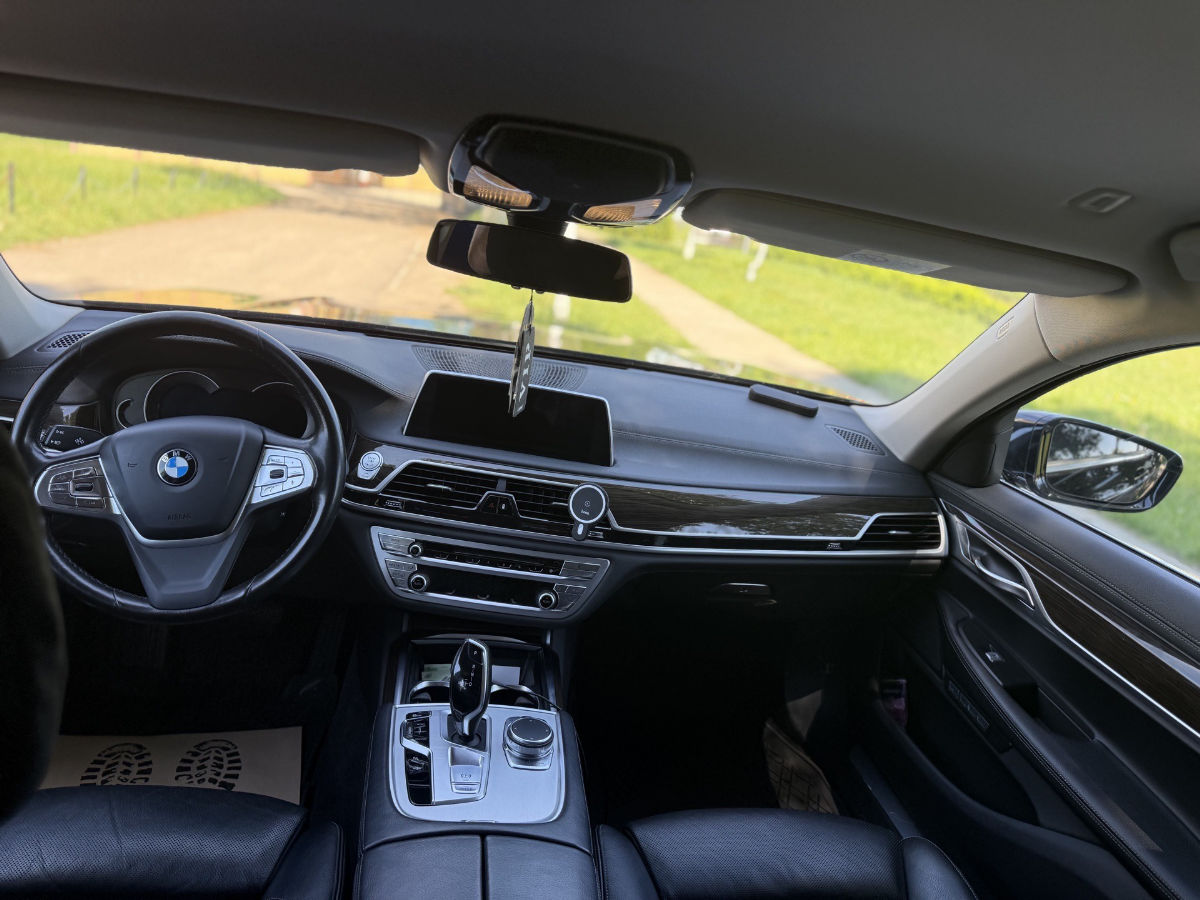BMW 7 Series 2018