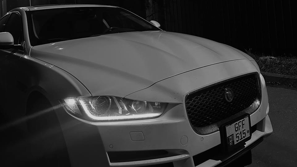 Jaguar XE 2018