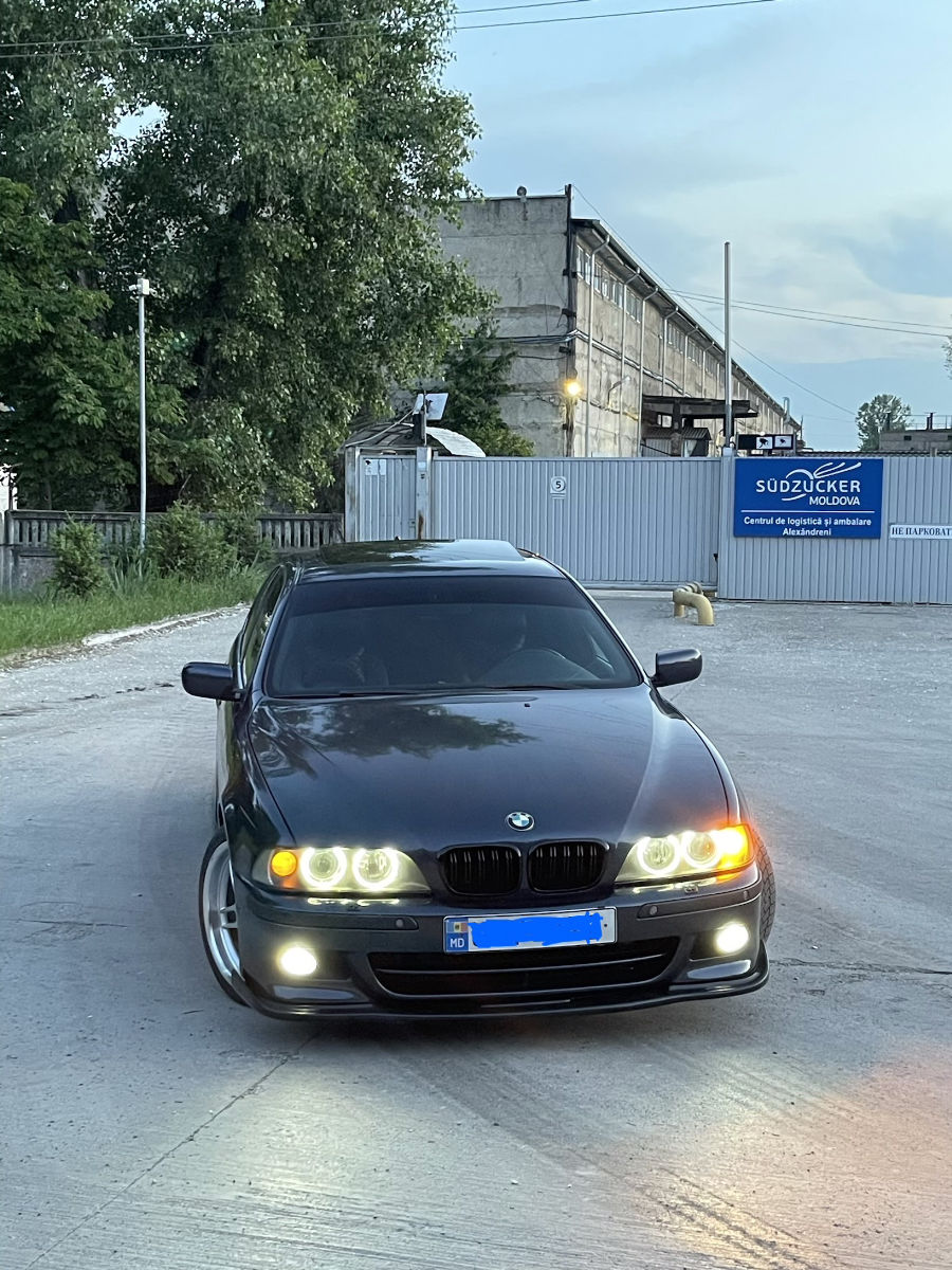 BMW 5 Series 2002