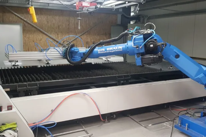 Bild für: Be-und Entladesysteme mittels Roboter-Greifer