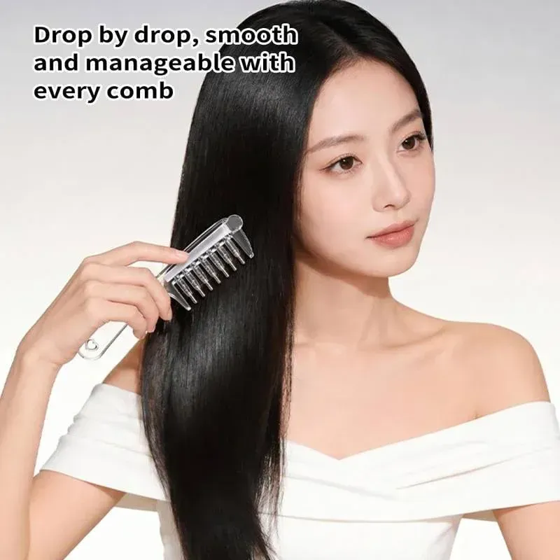 Scalp Oil Dispenser & Applicator Comb