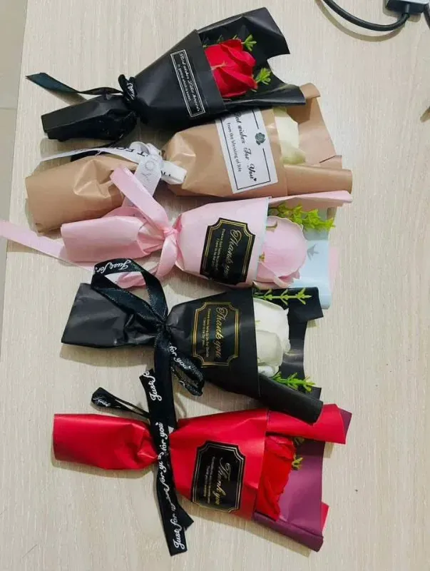 মিনি আর্টিফিশিয়াল রোজ বুকেট